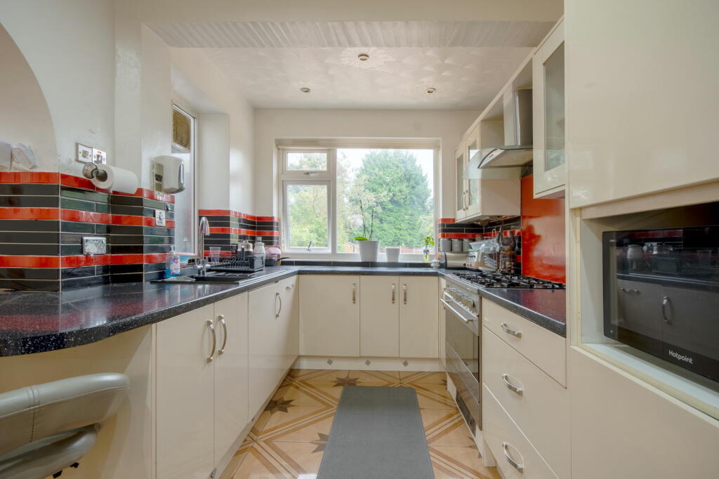 Additional image 9 of Melrose Avenue, Sutton Coldfield, B73 6NS