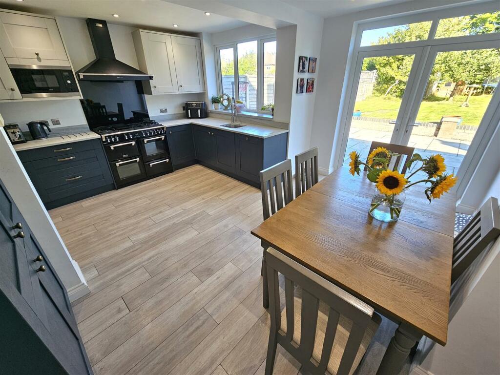 Additional image 9 of Henley Crescent, Solihull