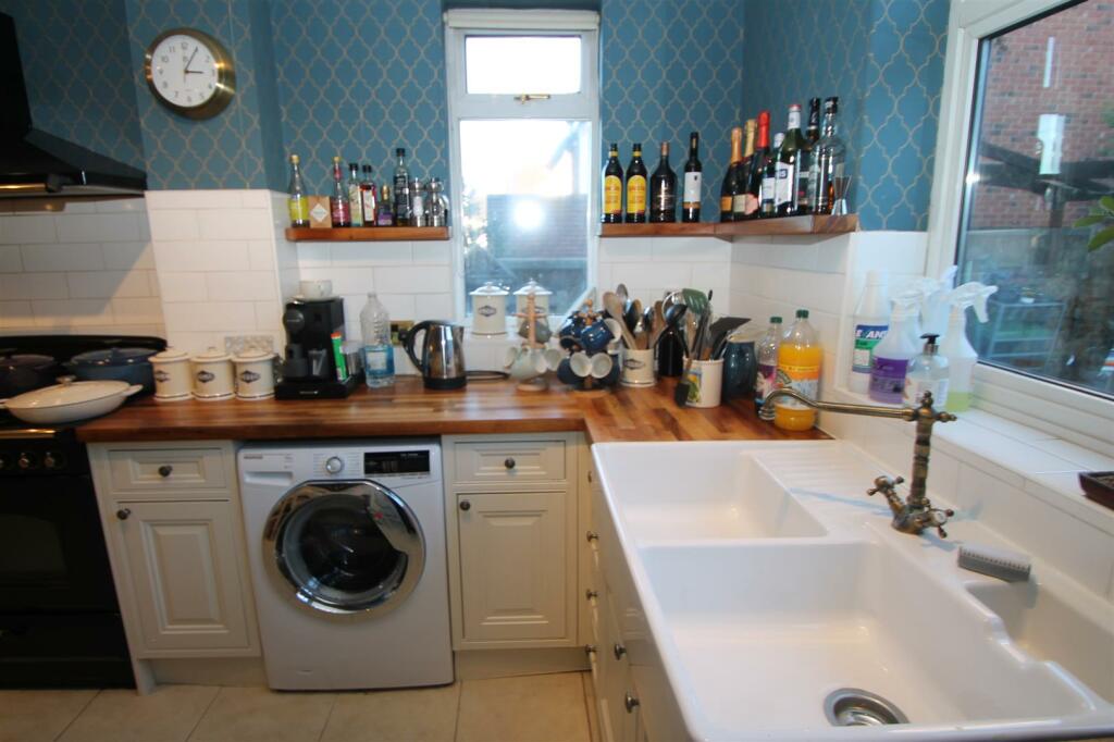 Additional image 14 of Beauty Bank, Cradley Heath