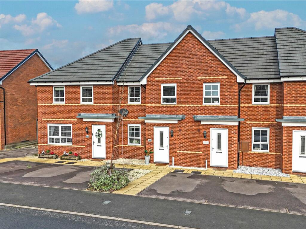 Bingley Avenue, Tamworth, Staffordshire, B78