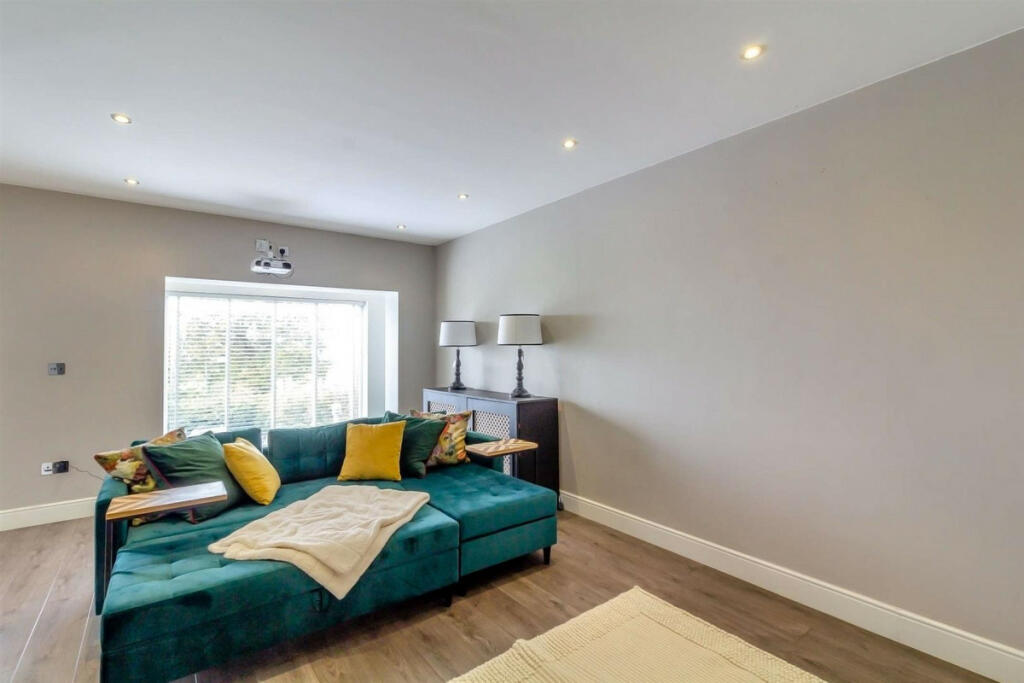 Additional image 6 of Birmingham Road Bromsgrove, Worcestershire, B61 0HJ