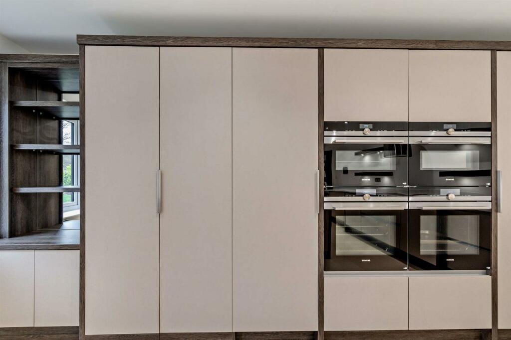 Additional image 10 of De Montfort House, Haven Pastures, Henley-in-Arden