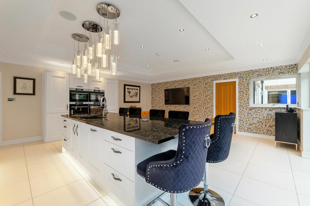 Additional image 10 of Ladywood Road, Four Oaks Estate, B74