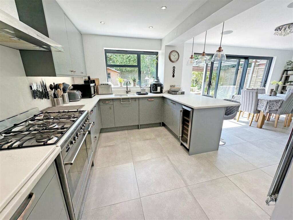 Additional image 16 of Lime Close, Hollywood, B47 5QQ