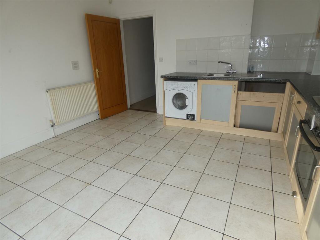 Additional image 7 of Caversham Place, Sutton Coldfield