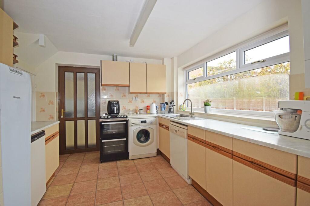 Additional image 6 of 24 Willow Road, Bromsgrove, Worcestershire, B61 8PW