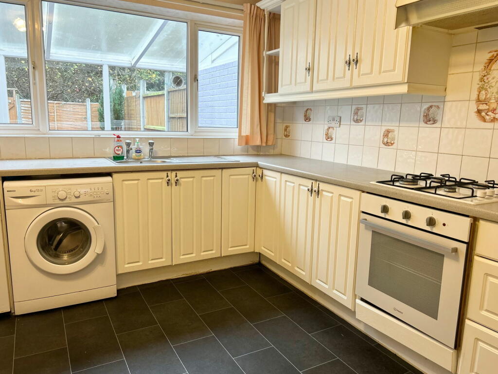 Additional image 8 of Masons Way, Solihull, B92 7JF