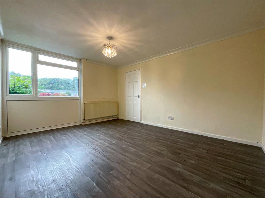 Additional image 5 of Elizabeth Drive, Tamworth, Staffordshire, B79