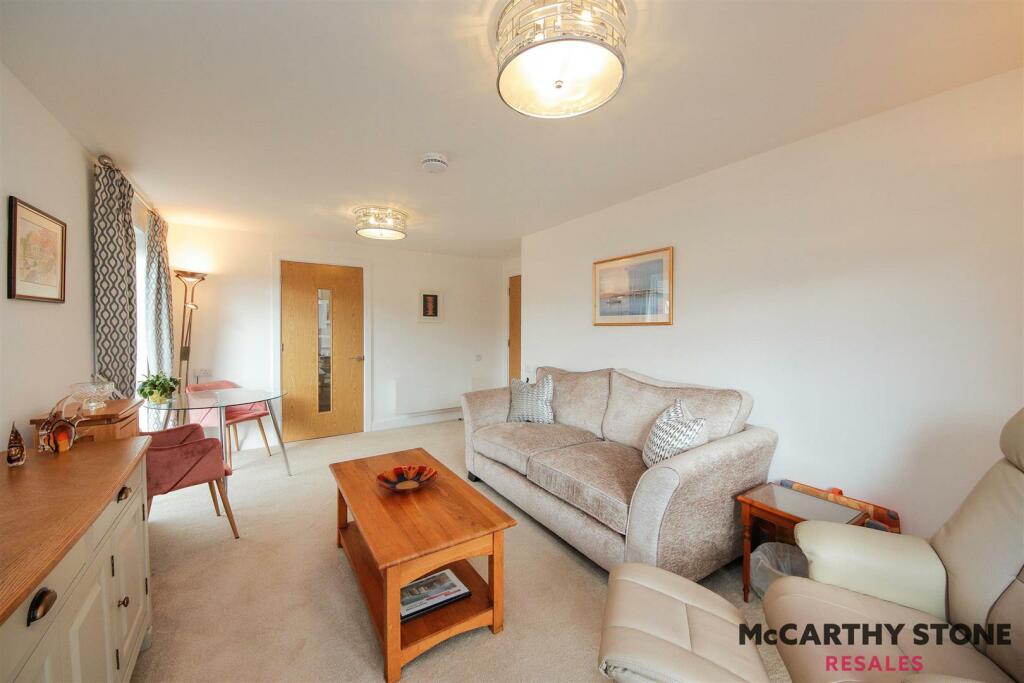 Additional image 5 of 30 Wheatley Place, Connaught Close, Solihull