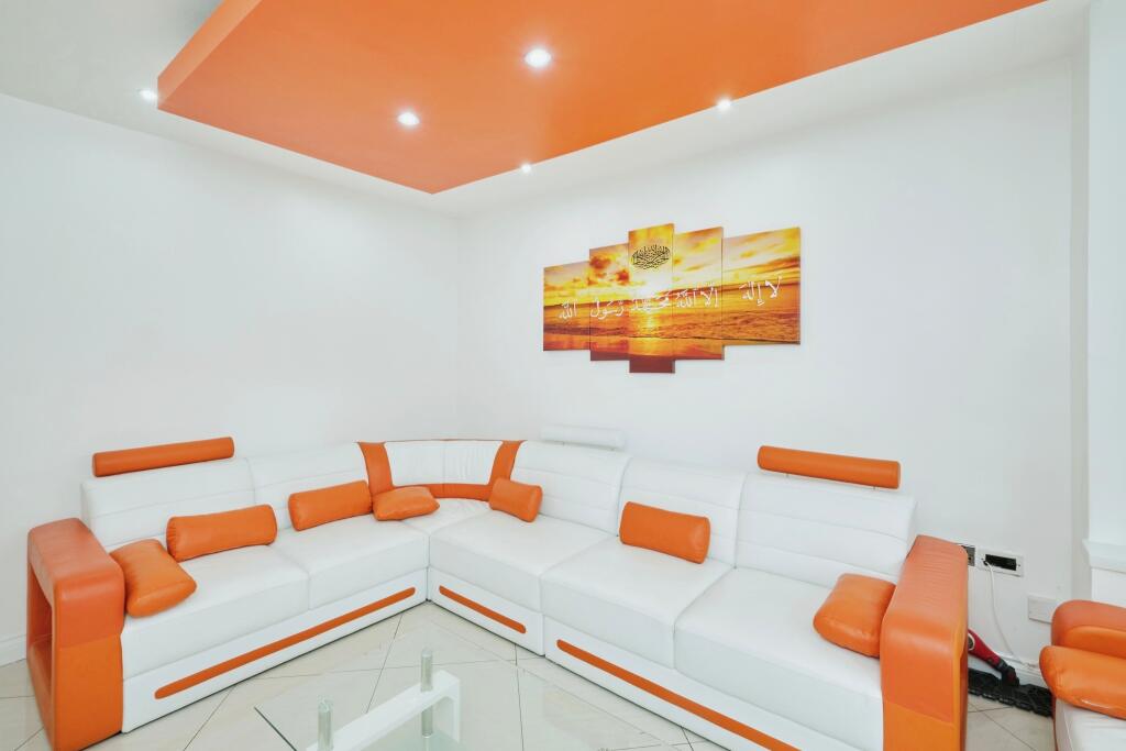 Additional image 5 of Radstock Avenue, Birmingham, B36