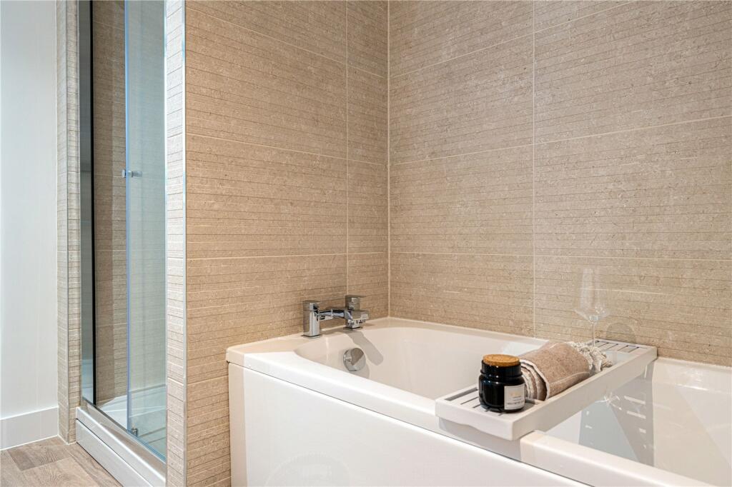 Additional image 31 of Egan Close, Dordon, Tamworth, B78