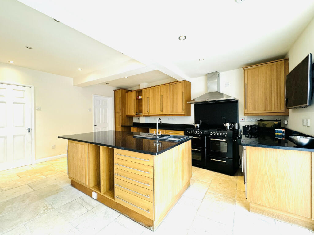 Additional image 4 of Lutley Avenue,  Halesowen, B63