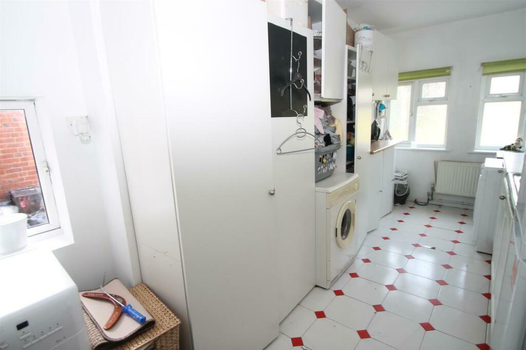 Additional image 10 of Manor Lane, Halesowen, B62