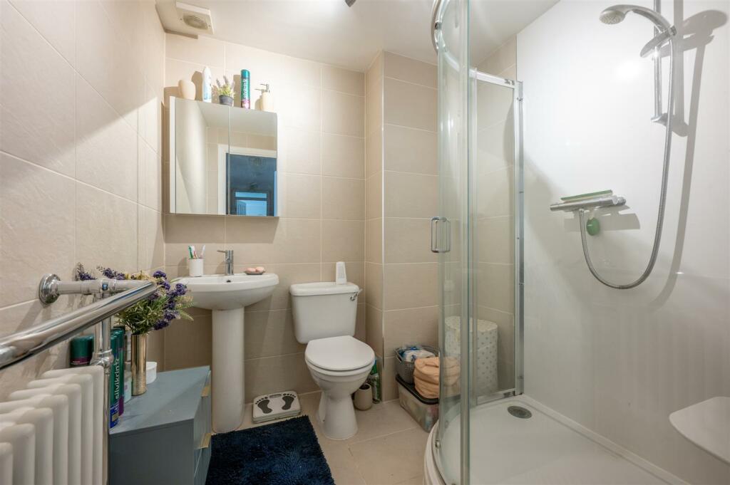 Additional image 10 of Chestnut Walk, Henley-In-Arden