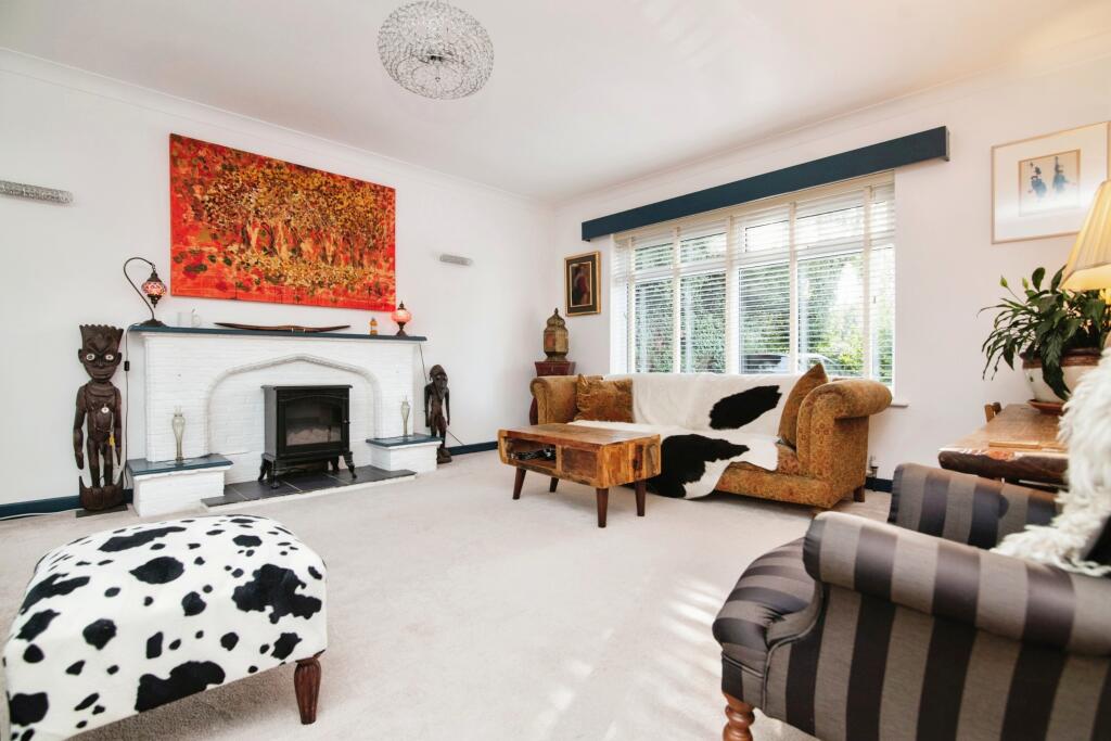 Additional image 5 of Birmingham Road, Mappleborough Green, Studley, Warwickshire, B80