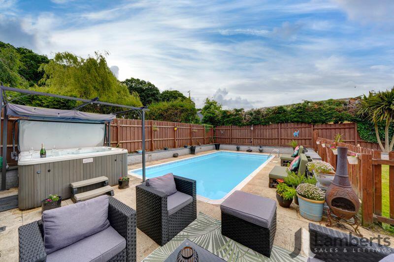 Additional image 17 of Eastnor Close, Southcrest, Redditch
