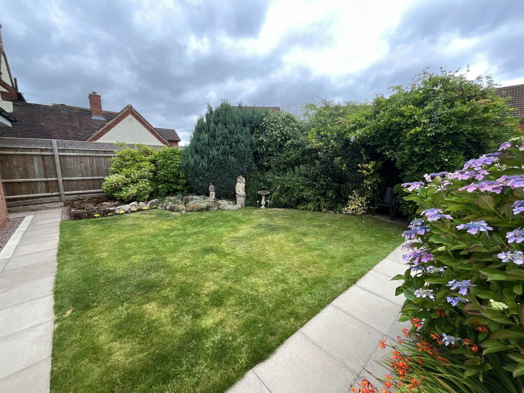 Additional image 19 of HALESOWEN, Summit Gardens
