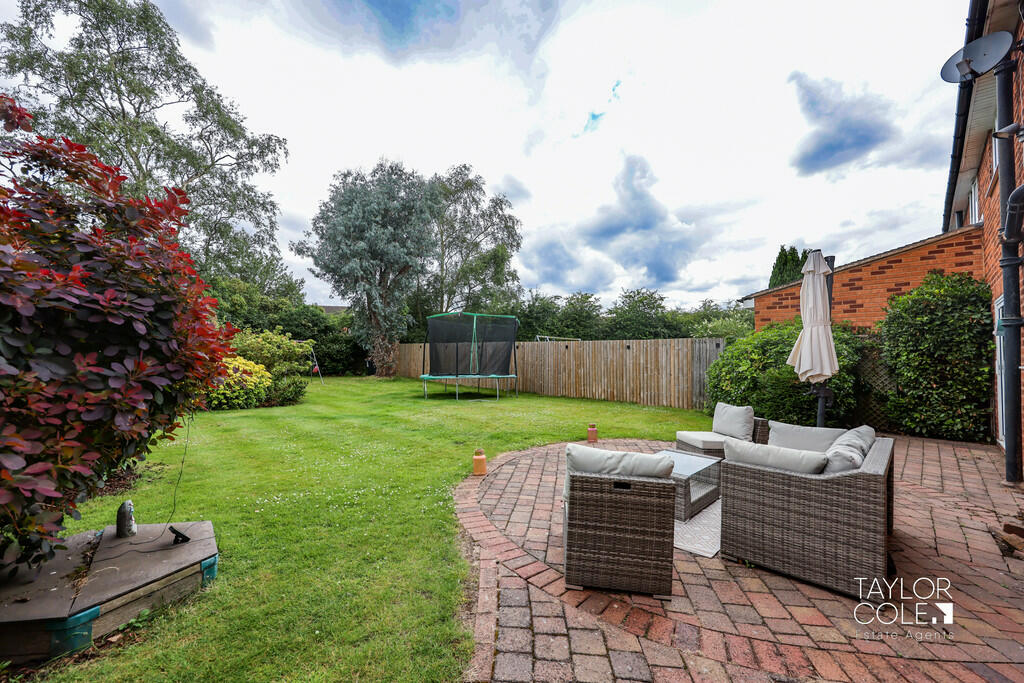 Additional image 27 of Lawrence Drive, Minworth