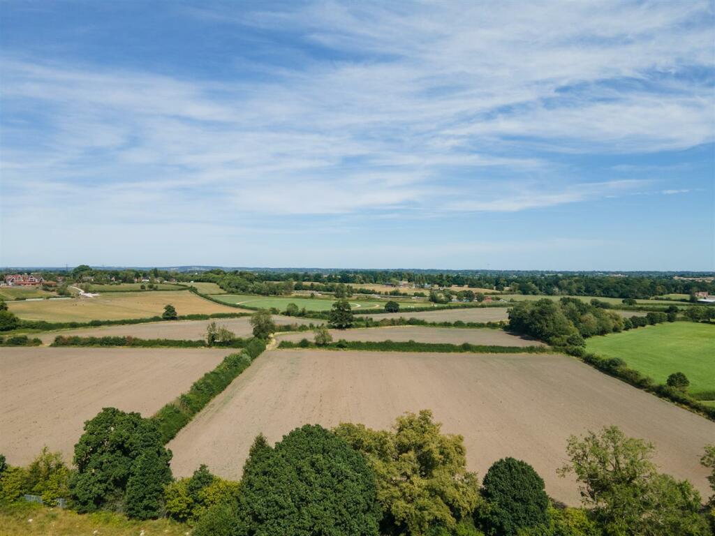 Additional image 17 of A four bedroom semi-detached house on Warwick Road, Knowle, Solihull
