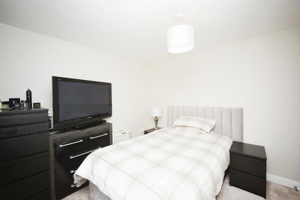 Additional image 14 of Alder Carr Close, Redditch