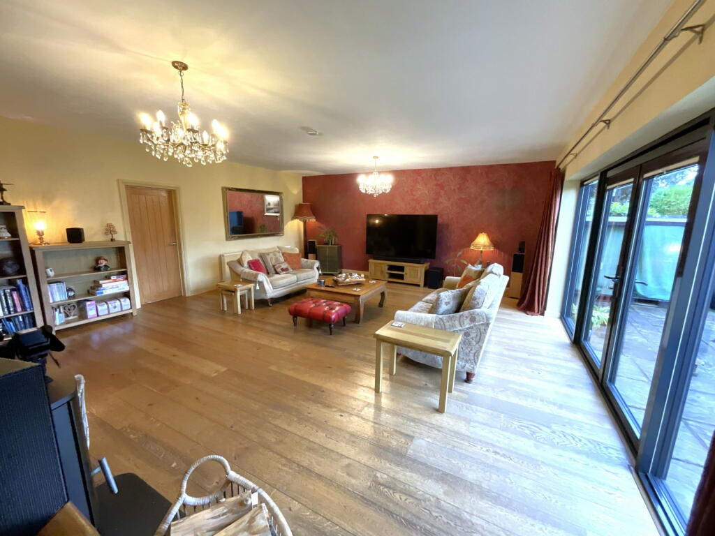 Additional image 4 of HALESOWEN, Newfield Crescent