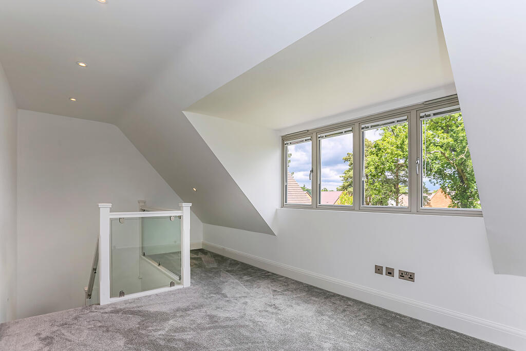 Additional image 51 of 21 The Crescent, Hampton-in-Arden, Solihull