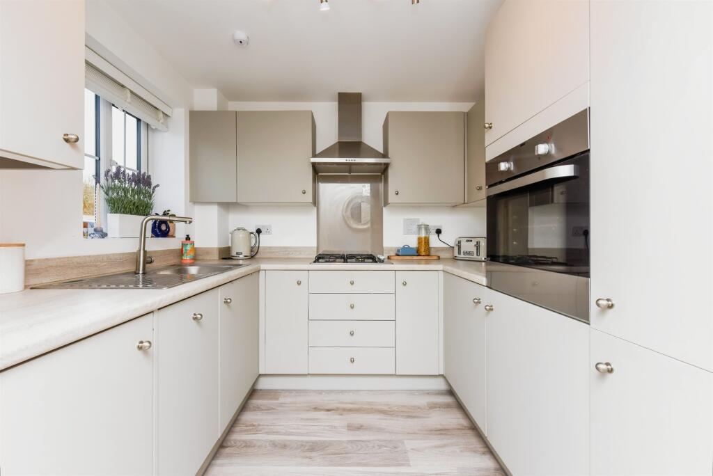 Additional image 18 of Meadow Way, TAMWORTH