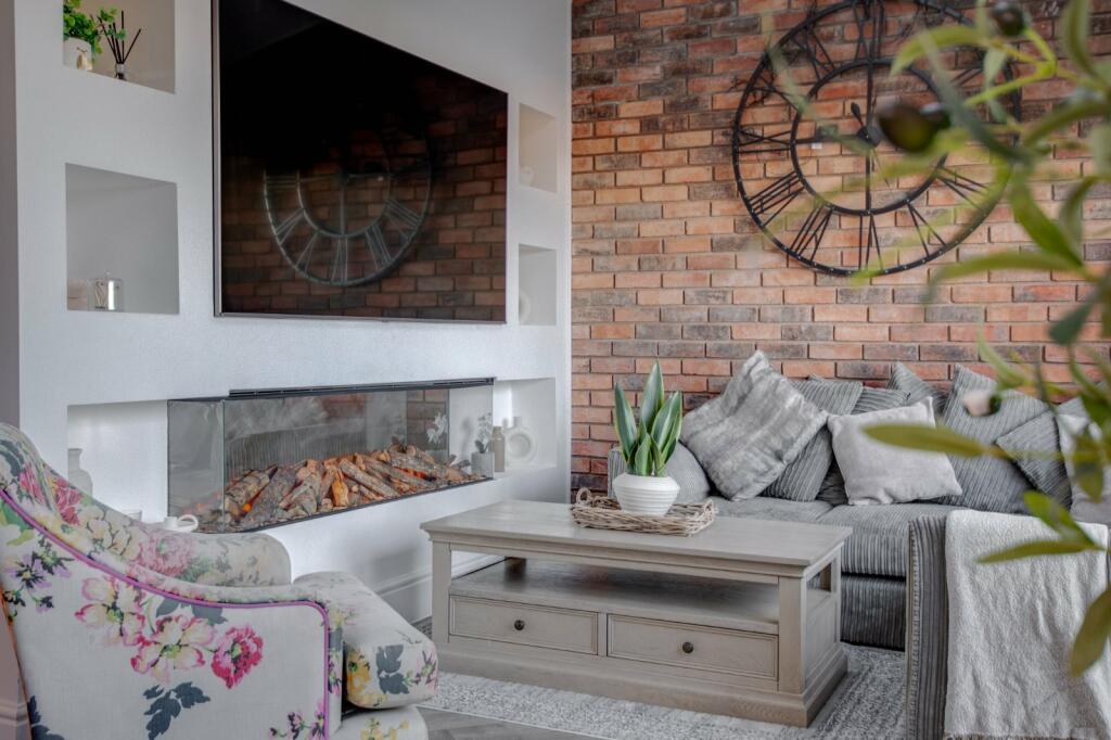 Additional image 16 of Mercer Close, Bromsgrove, Worcestershire, B61