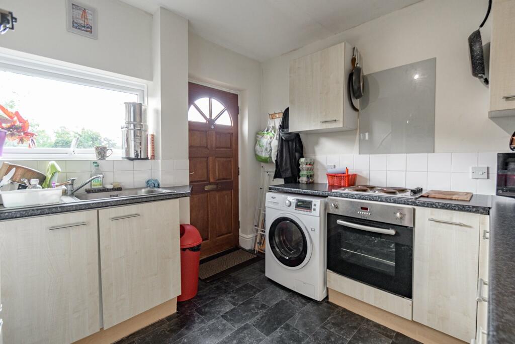 Additional image 8 of Watt Close, Bromsgrove, Worcestershire, B61