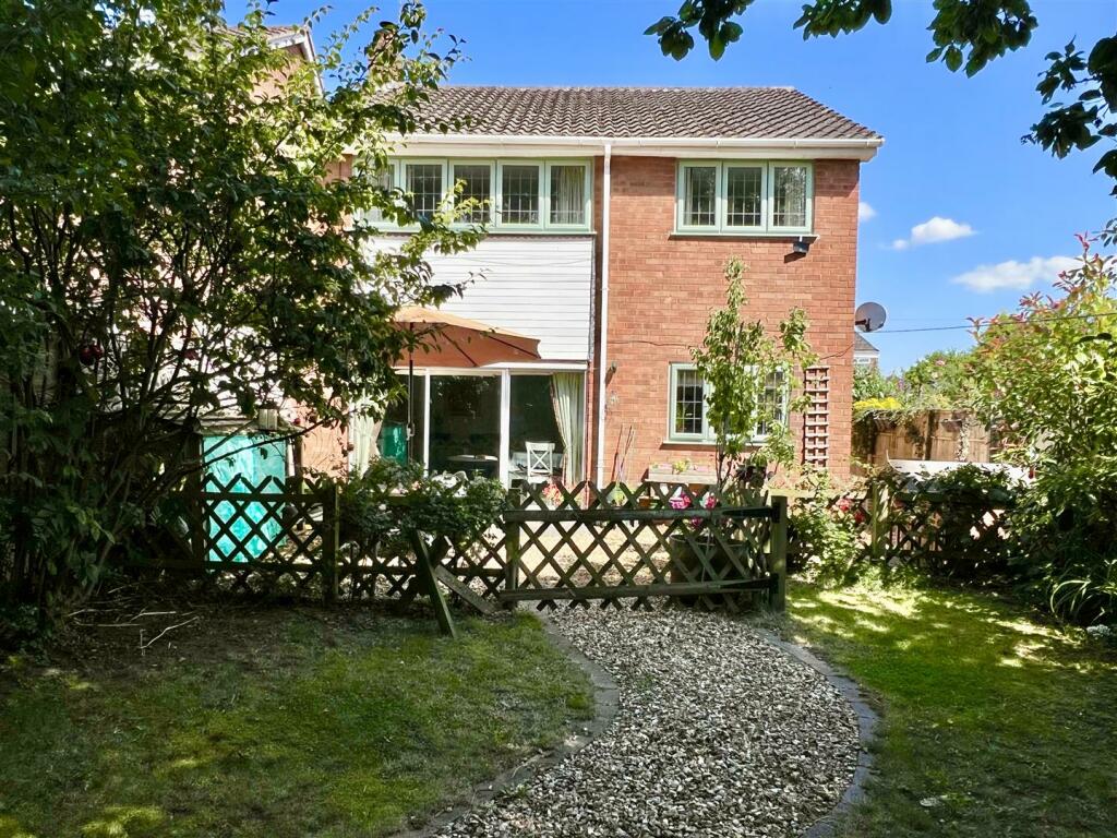 Additional image 19 of Huntlands Road, Halesowen