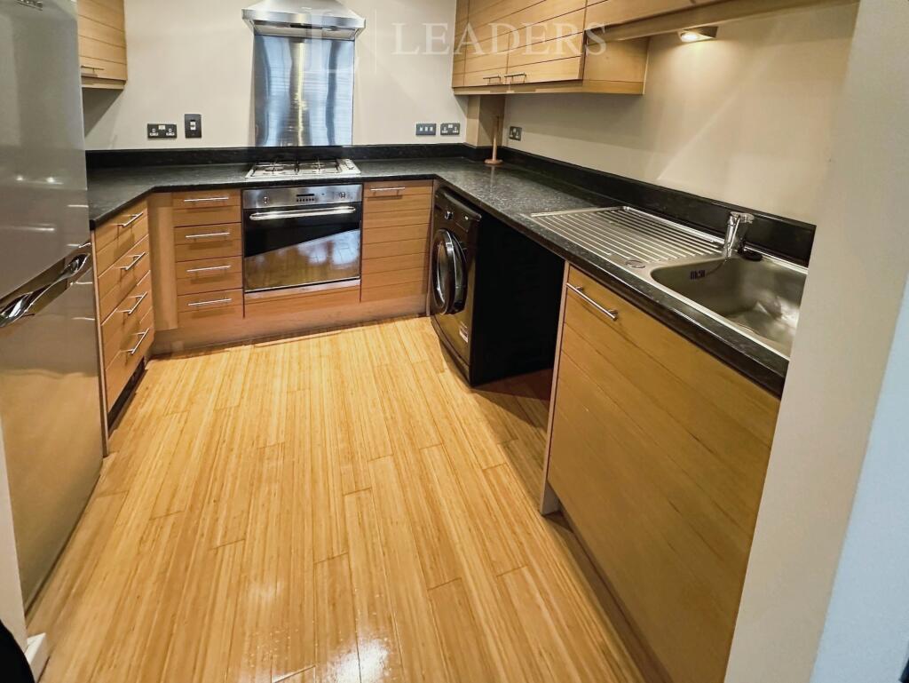 Additional image 10 of West Gate Plaza B70