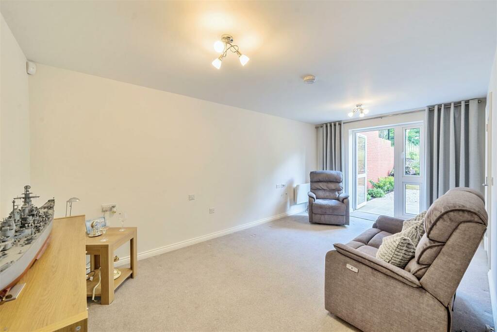 Additional image 3 of St Nicolas Lodge, Kings Norton, Birmingham