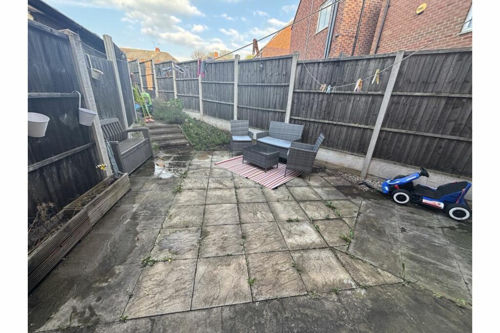 Additional image 26 of St. Vincent Crescent, West Bromwich, B70