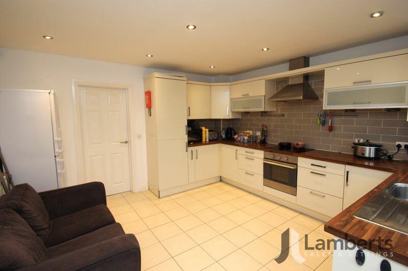 Additional image 2 of Oakenshaw Road, Greenlands, Redditch