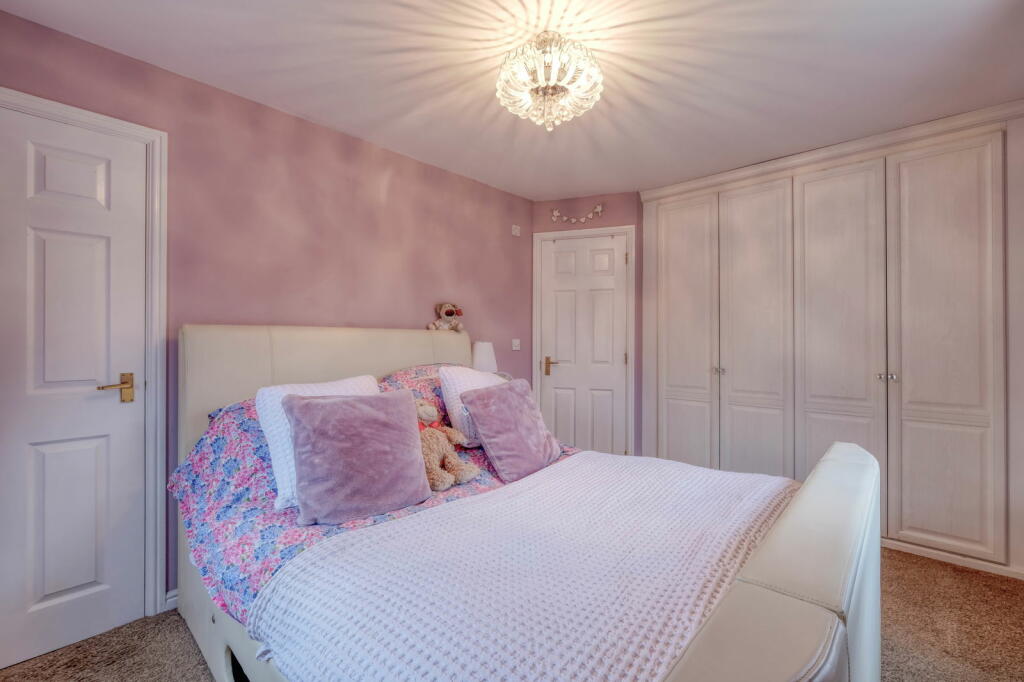 Additional image 6 of Vale Grove, Breme Park, Bromsgrove, B60 3GE