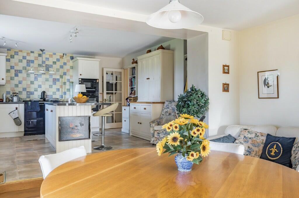 Additional image 7 of Henley Grove, Bruton, Somerset, BA10 0QD