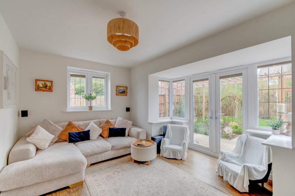 Additional image 4 of Mayors Drive, Alcester, Warwickshire, B49