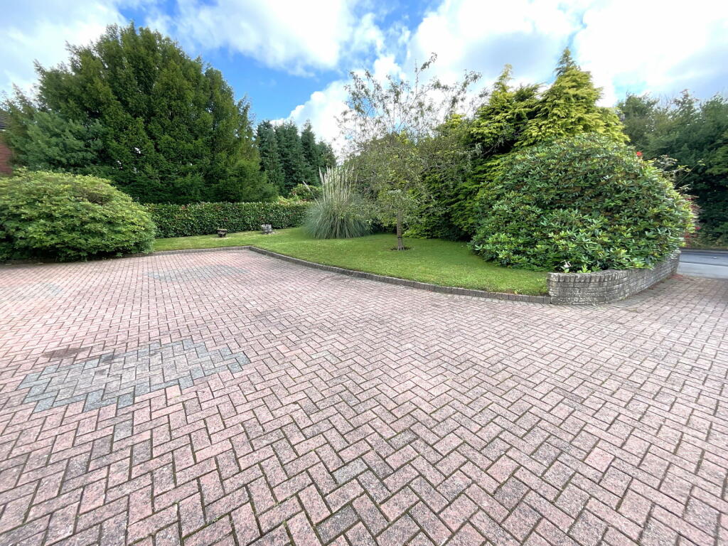 Additional image 18 of HUNNINGTON, Bromsgrove Road