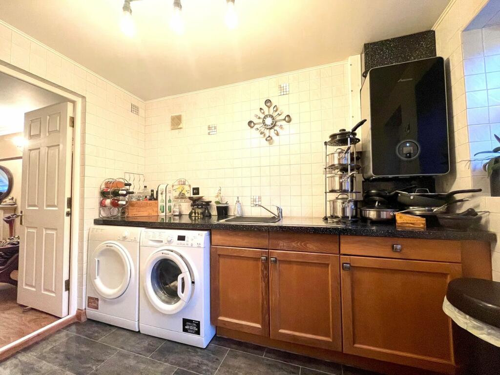 Additional image 10 of Stable Croft, West Bromwich, B71