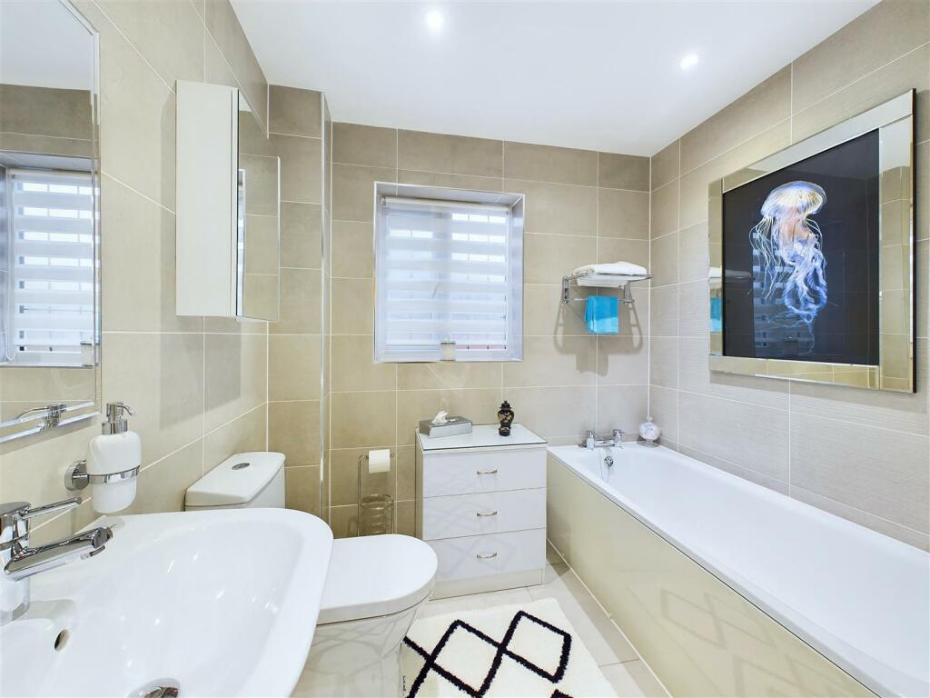 Additional image 35 of Cornflower Close, Tamworth