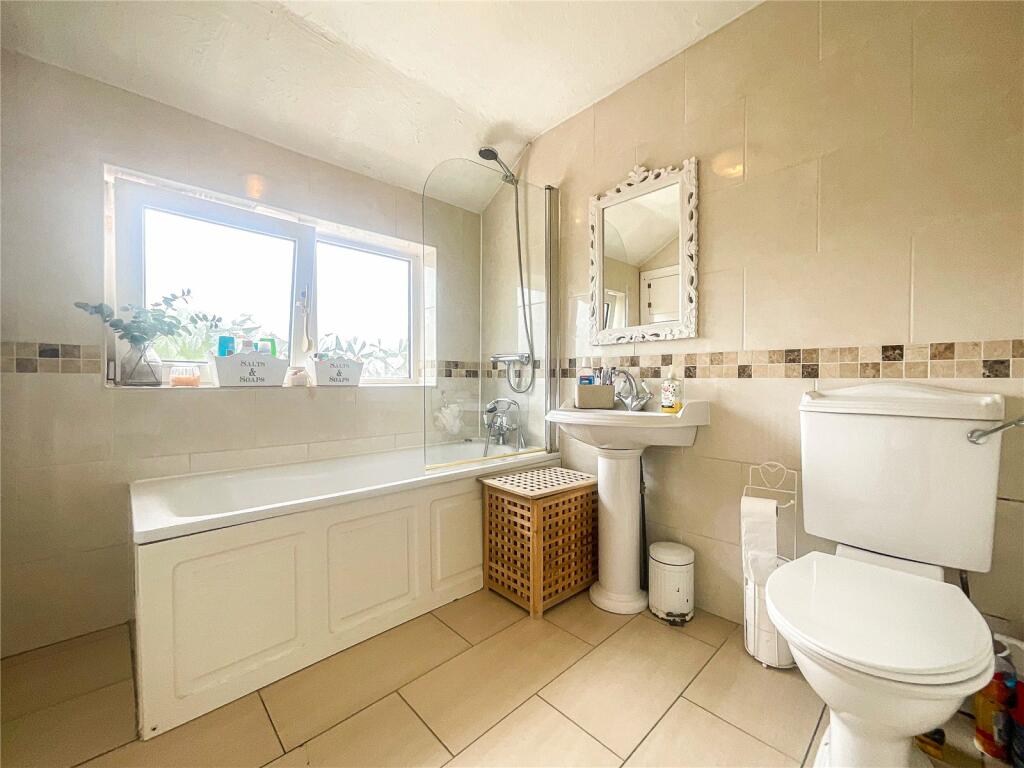 Additional image 18 of Moreton Avenue, Birmingham, West Midlands, B43