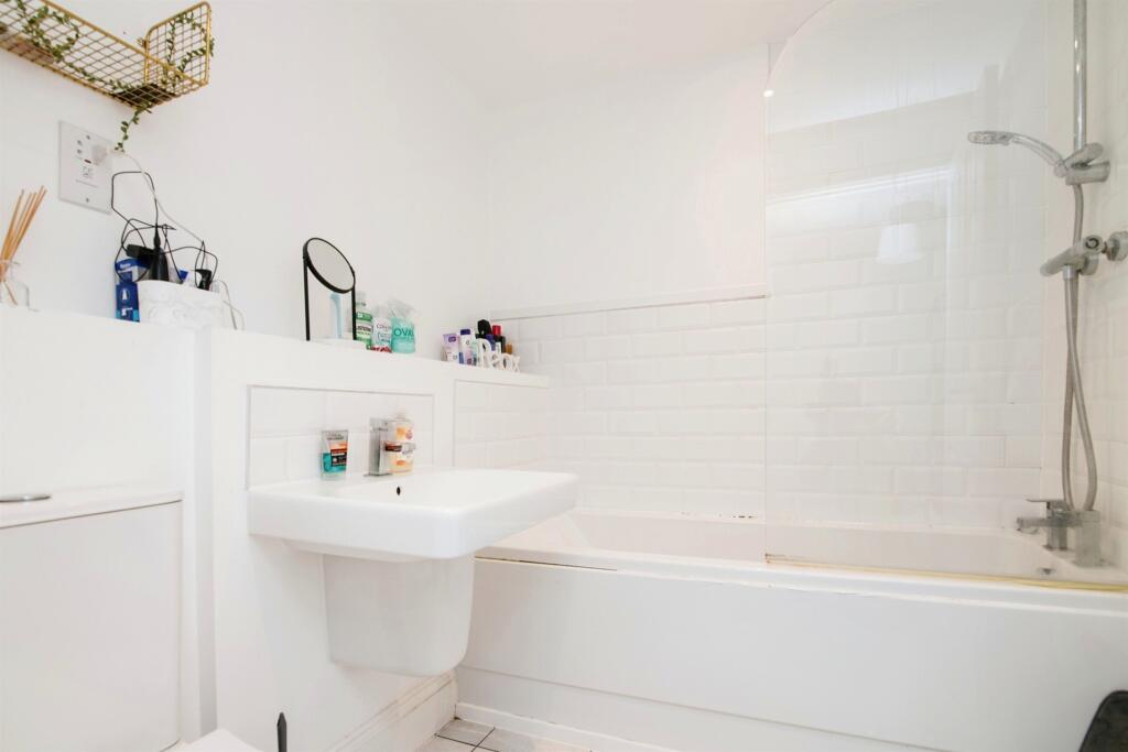 Additional image 4 of Crocketts Lane, Smethwick