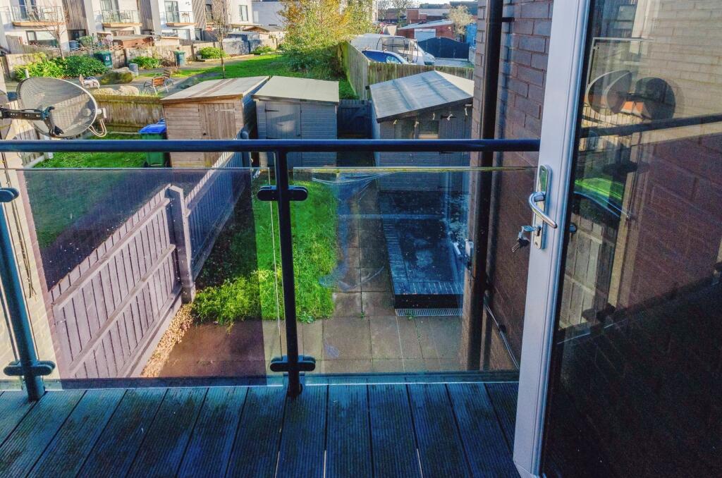 Additional image 18 of Normans Drive, West Bromwich, West Midlands, B70