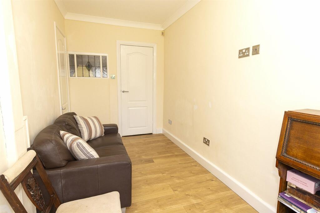 Additional image 7 of Elm Croft, Oldbury, West Midlands, B68