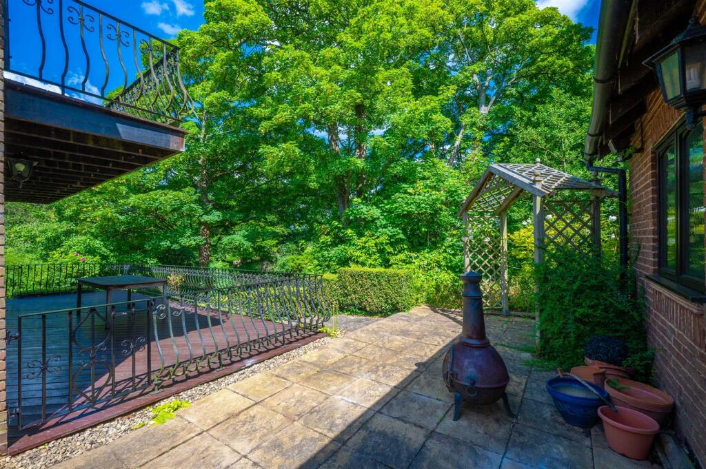 Additional image 20 of Stratford Road, Wootton Wawen