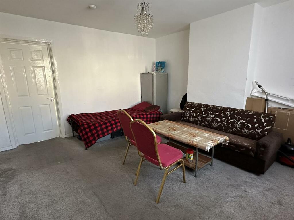 Additional image 8 of Blakeley Hall Road, Oldbury