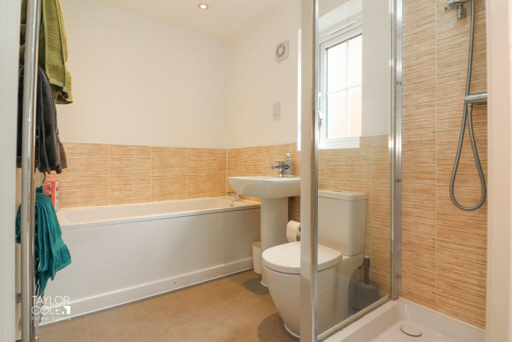 Additional image 19 of Fisher Close, Tamworth