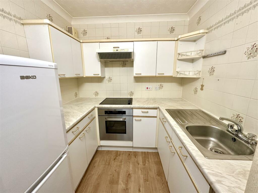 Additional image 4 of School Road, Alcester