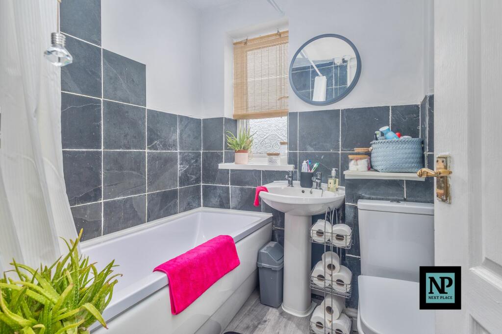 Additional image 12 of Whiting, Tamworth, B77