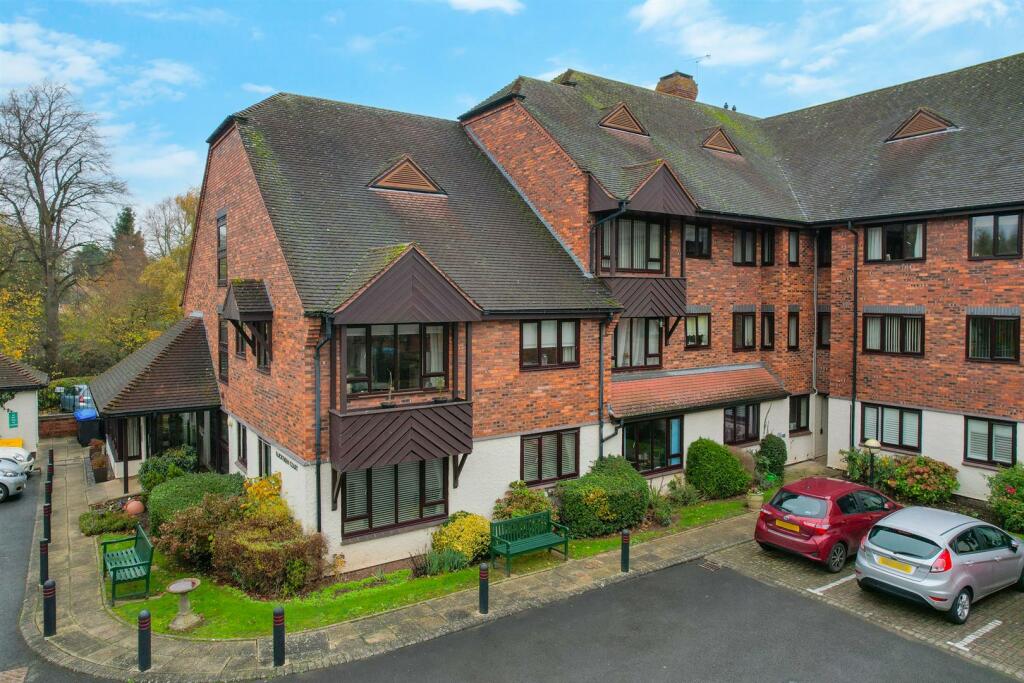 Additional image 7 of Blackthorn Court, Chestnut Walk, Henley-In-Arden